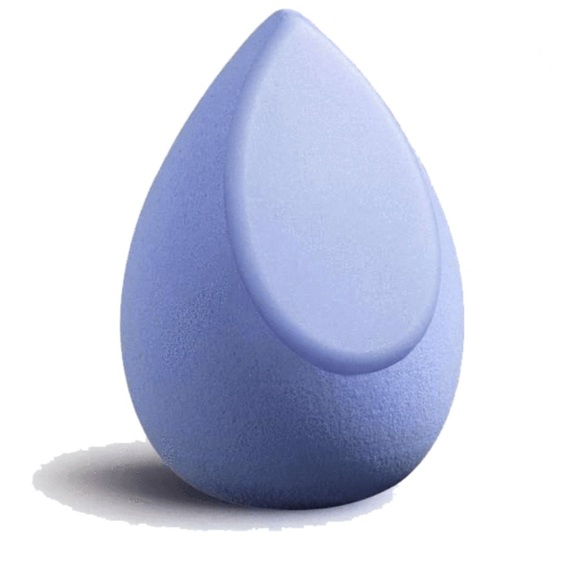 Makeup Drop Hybrid Blending Brush - Picture 1 of 5